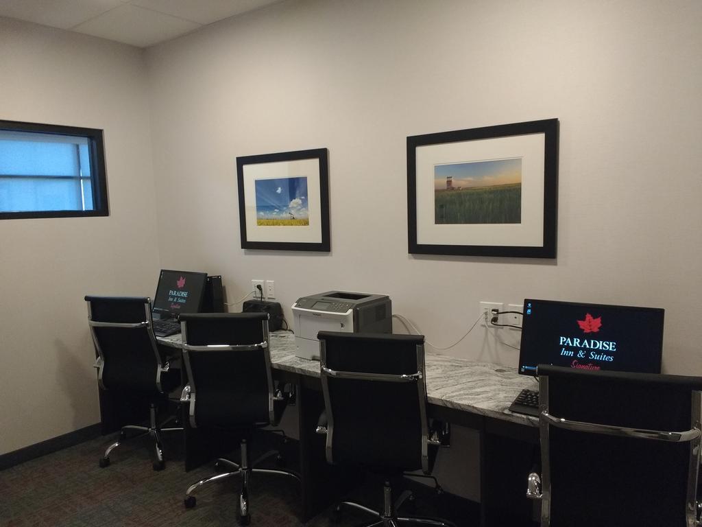 Park Inn By Radisson Edmonton Airport レドゥク エクステリア 写真