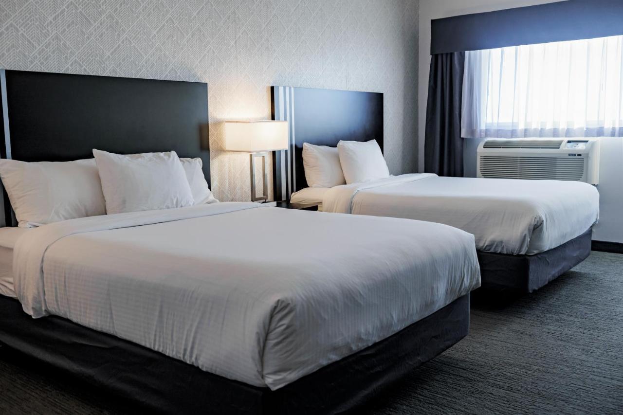Park Inn By Radisson Edmonton Airport レドゥク エクステリア 写真