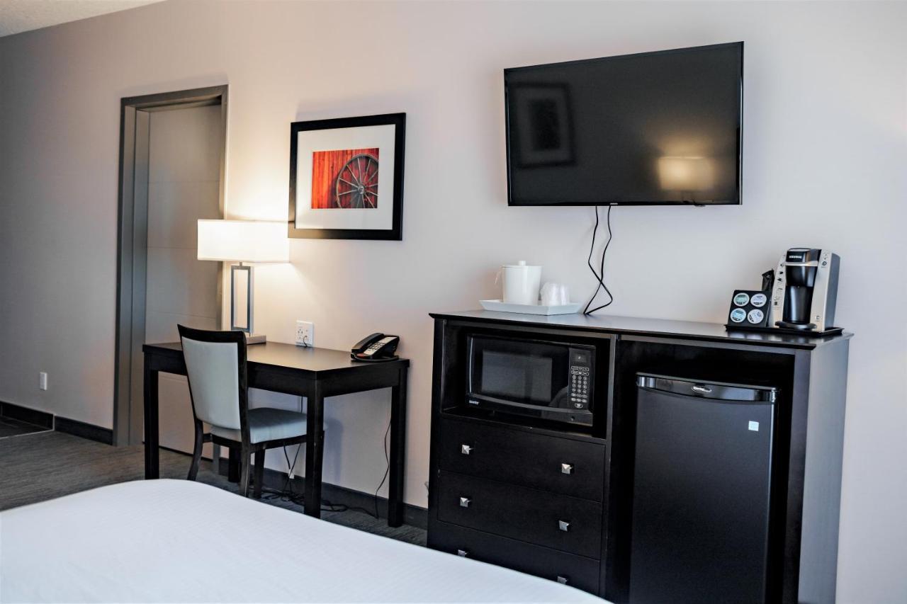 Park Inn By Radisson Edmonton Airport レドゥク エクステリア 写真