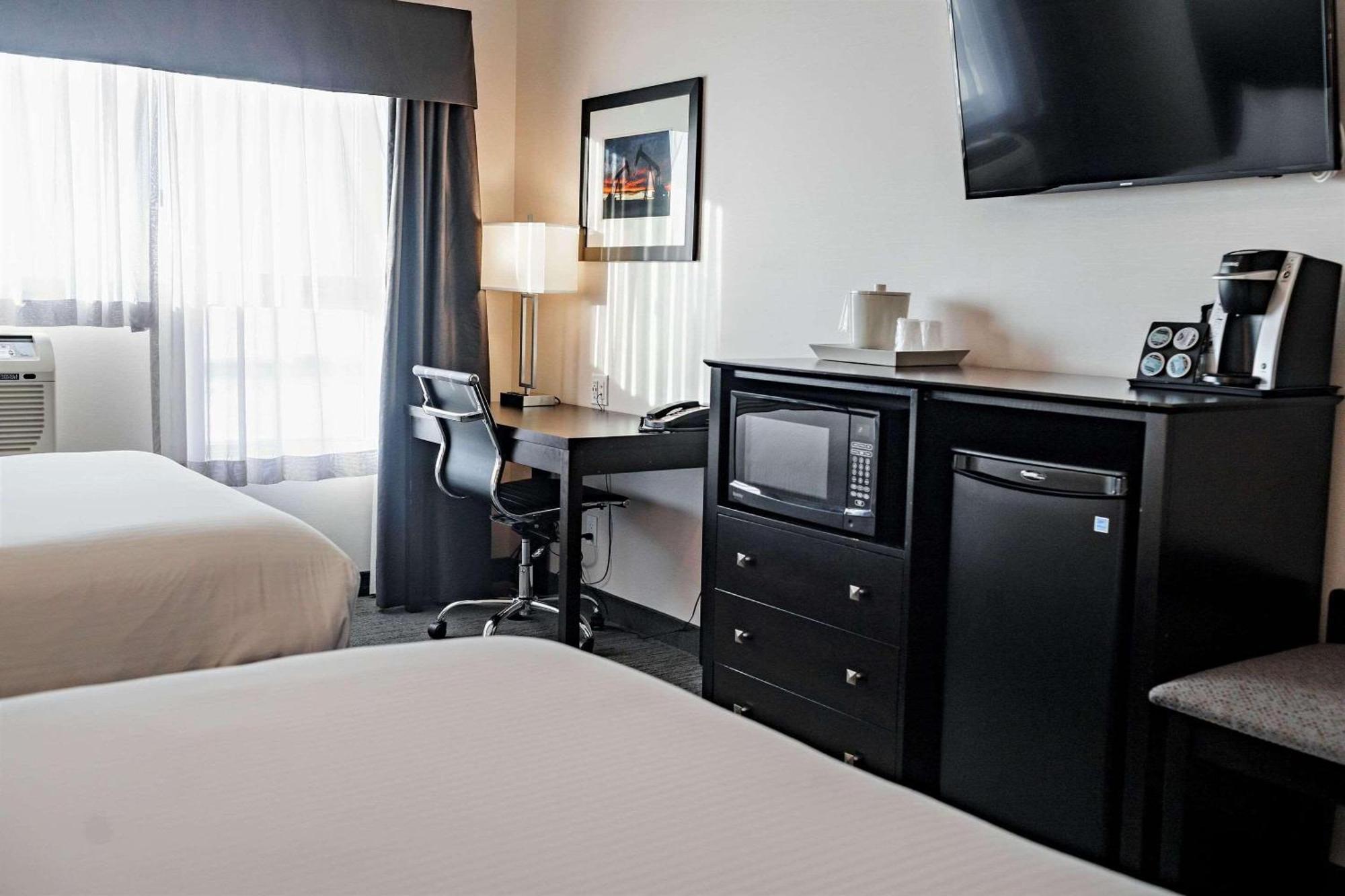 Park Inn By Radisson Edmonton Airport レドゥク エクステリア 写真