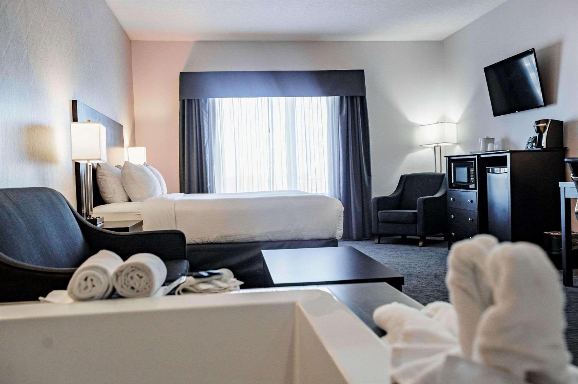 Park Inn By Radisson Edmonton Airport レドゥク エクステリア 写真