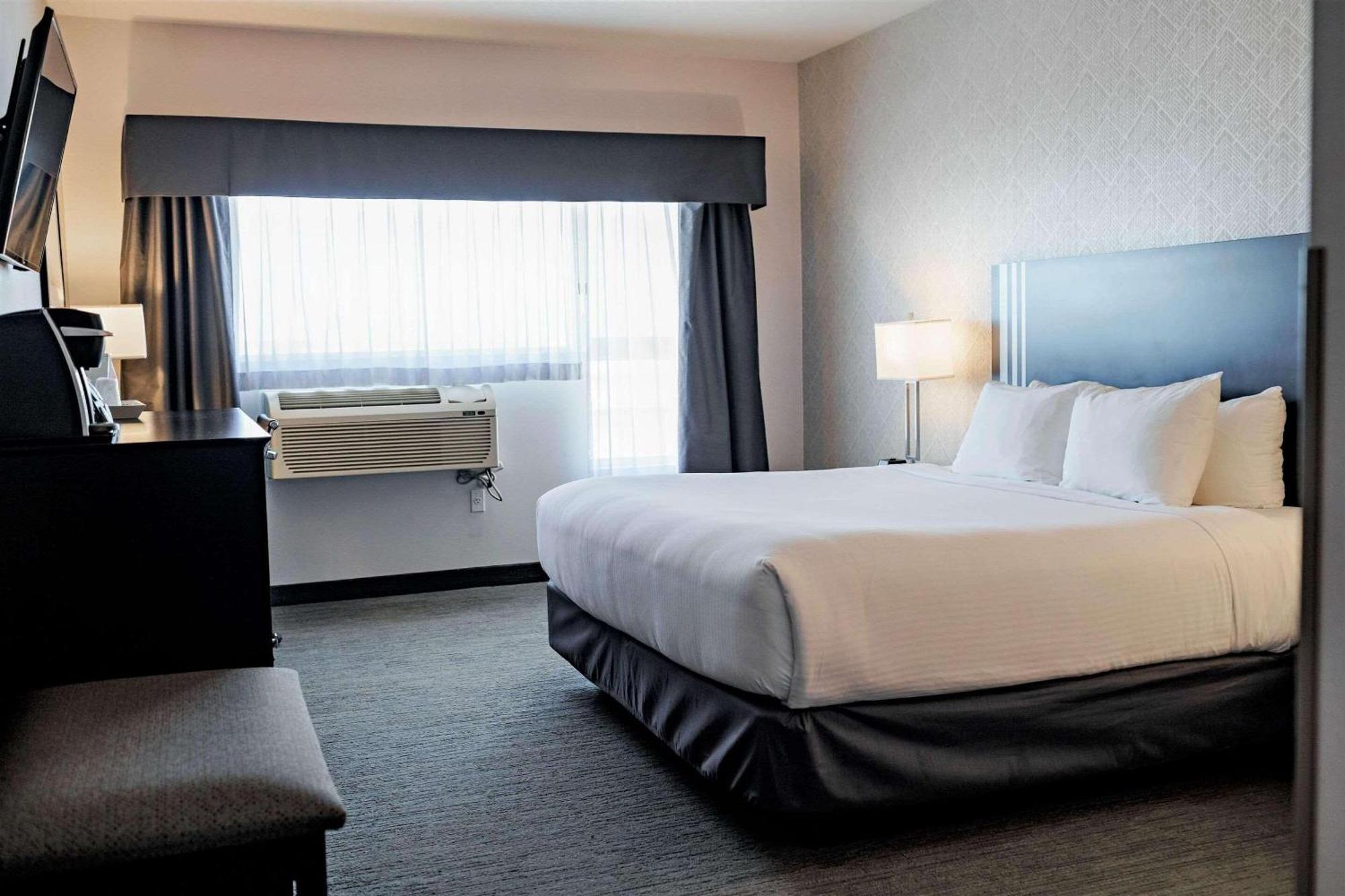 Park Inn By Radisson Edmonton Airport レドゥク エクステリア 写真