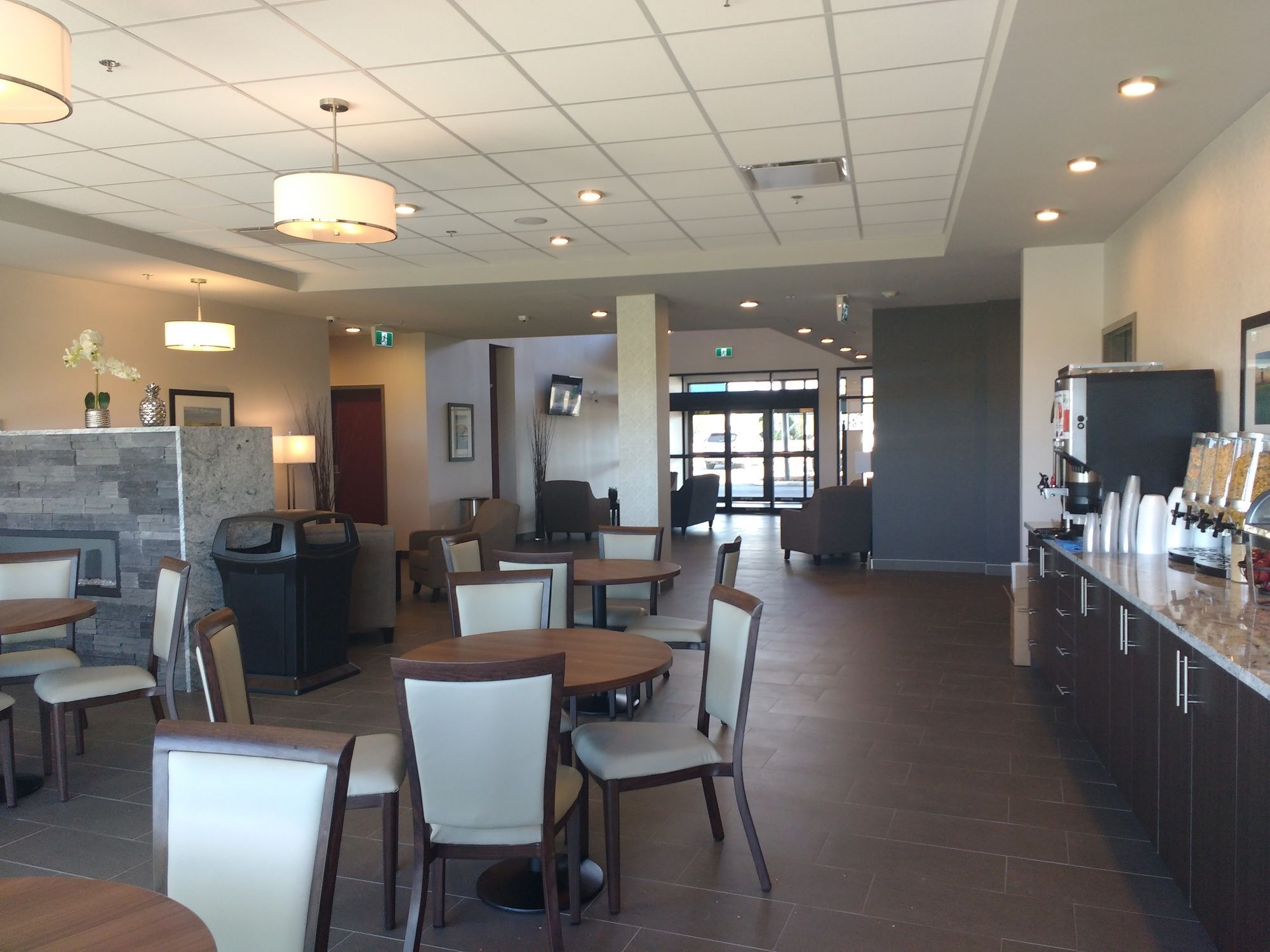 Park Inn By Radisson Edmonton Airport レドゥク エクステリア 写真